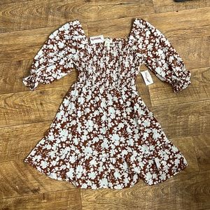 Puffy off the shoulder dress